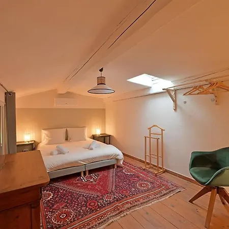 Apartment Pop Chartreuse - Ac - Wifi - Historic Center